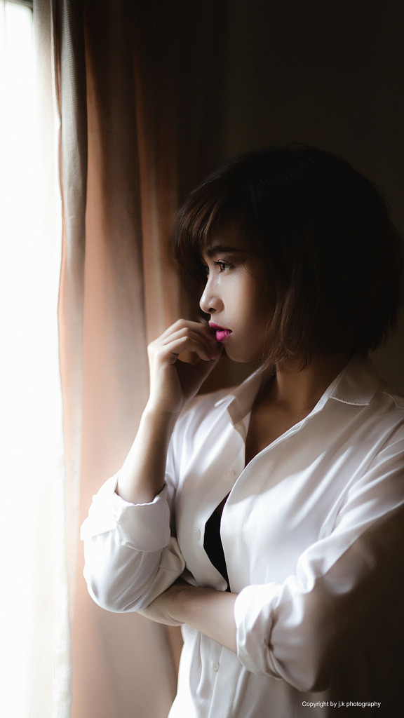 美女光胸扒开看隐私